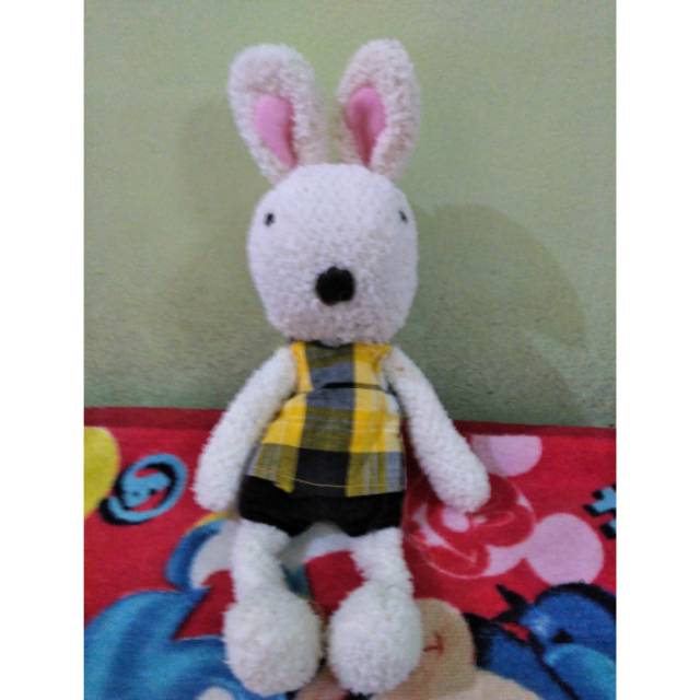 

Tempat pencil kelinci lesucre