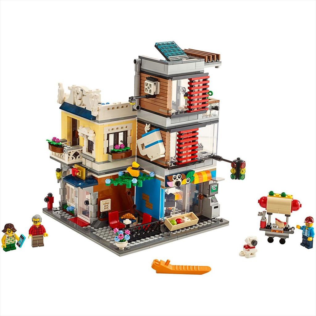 LEGO Creator 31097 Townhouse  Pet Shop and Cafe