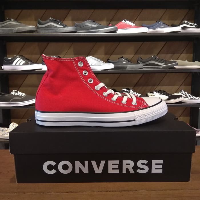 Sepatu sneakers pria /wanita Converse M.9621.C 37-43