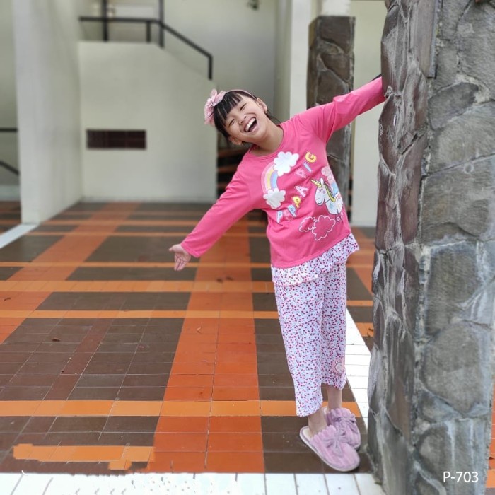 Baju Tidur Setelan Panjang Panjang Peppa Pig P-703 / PTP size 8-10-12 - Size 12