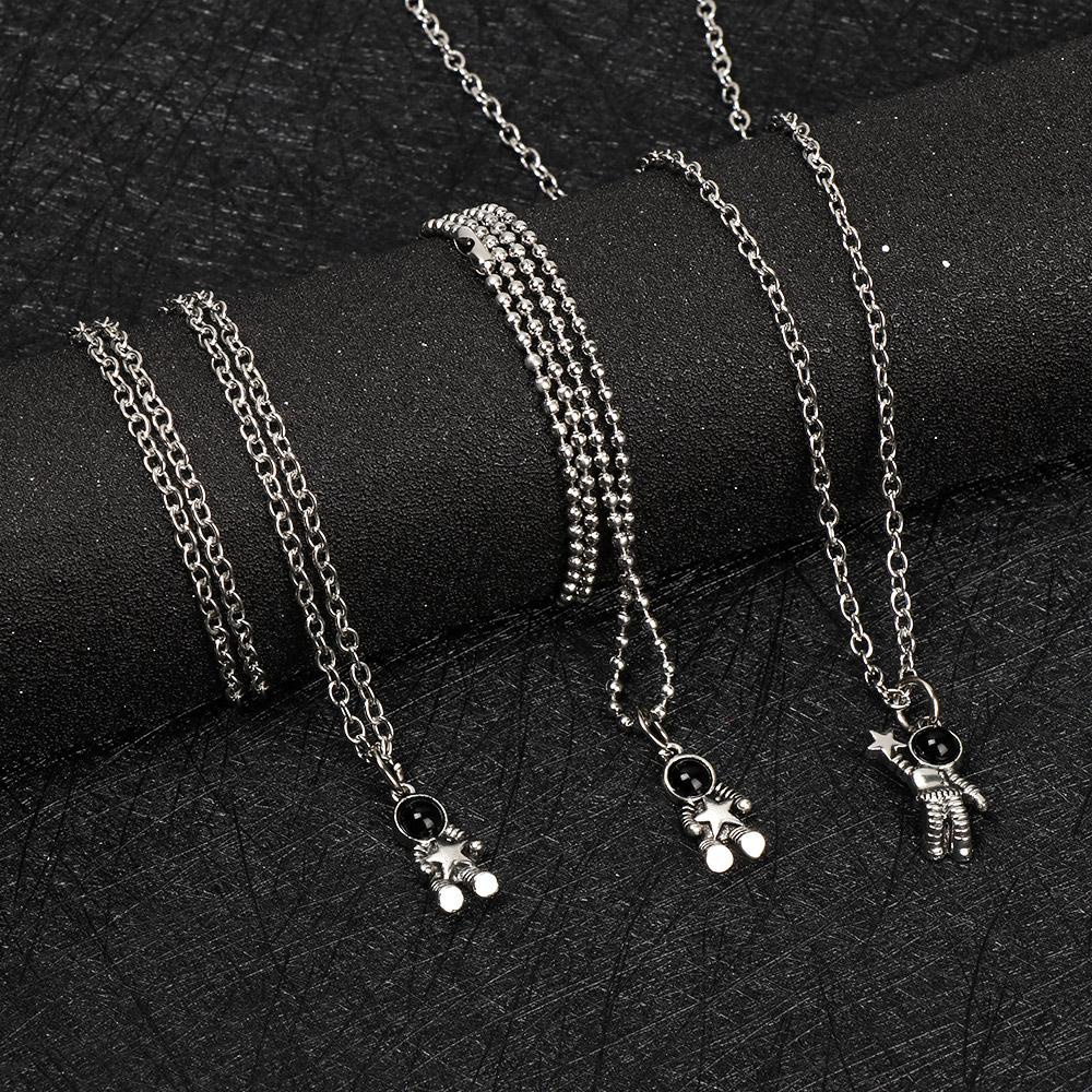 Nanas1/2pcs Kalung Astronot Baru Hip-hop Rantai Wanita Pria Hadiah Hari Valentine BFF Hadiah Astronot Luar Angkasa