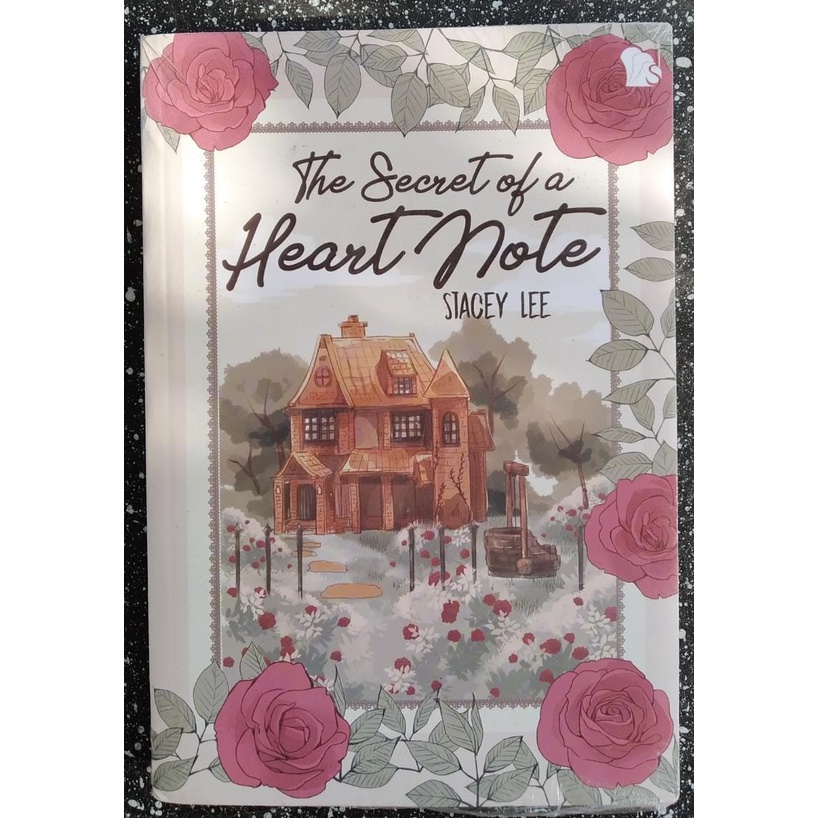 The Secret of A Heart Note - Stacey Lee