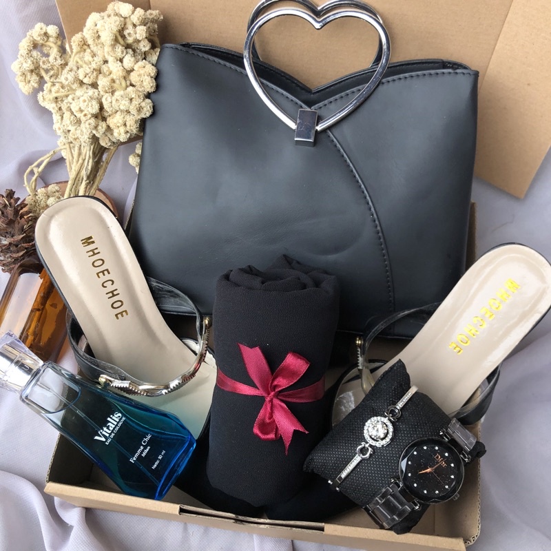 Hampers Giftbox Tas Wanita Premium High Heels Hadiah Kado Ulangtahun Wisuda Seserahan Pernikahan