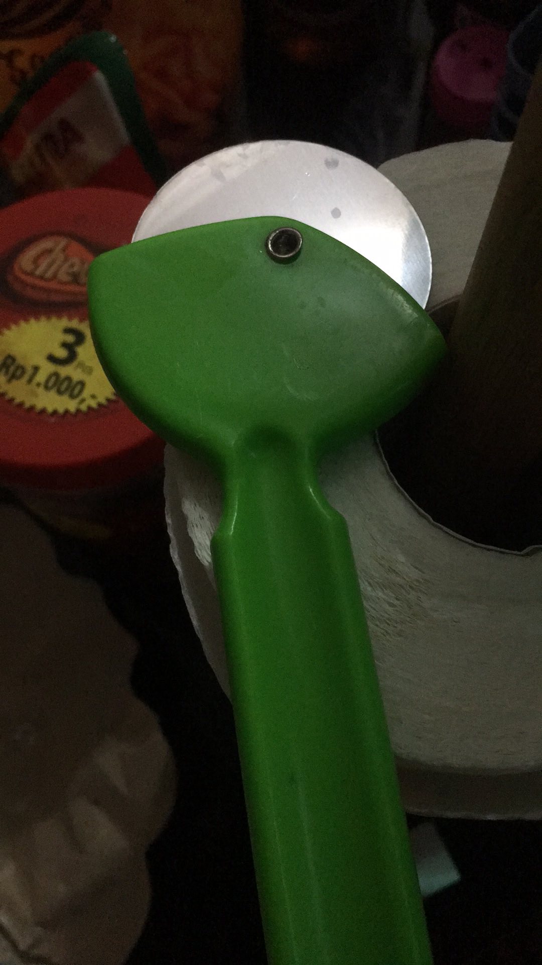 Pemotong Adonan/scraper