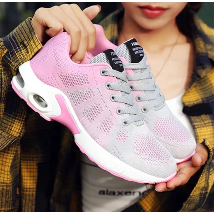 CaniKorea &quot;FREE BOX&quot; Wendy Running Shoes Korea Sepatu Sport Wanita Sepatu Cassual Wanita Sneakers Modern 9132