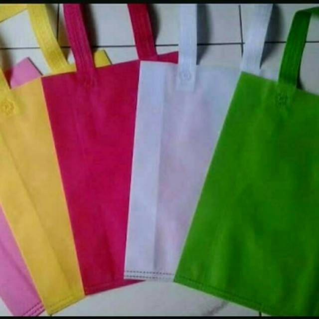 

Goodie bag tenteng sponbund uk 25x35 cm