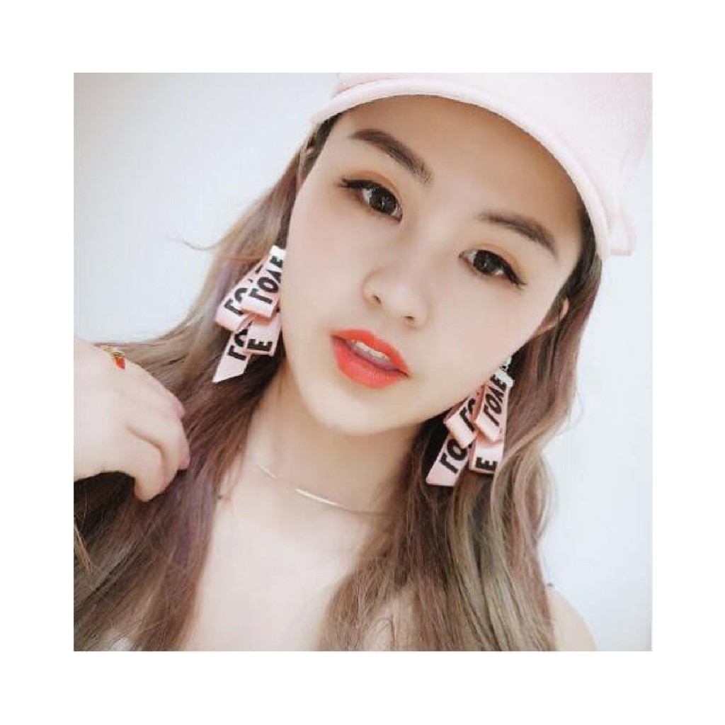 Anting Stud Pendant Panjang Gantung Ribbon Pita Triple Big Love Letter Hitam Putih Abu Pink