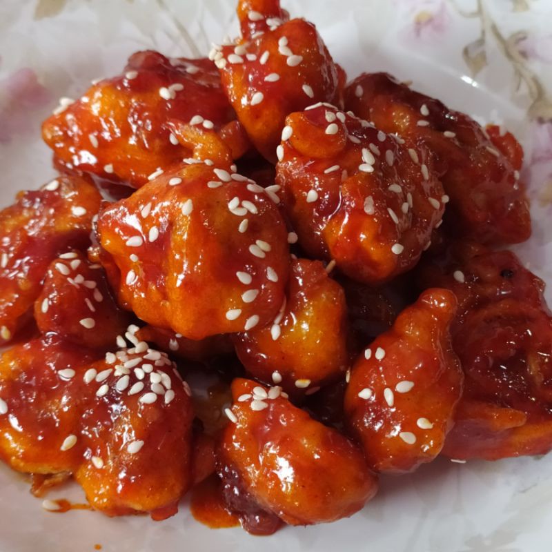 

Frozen Yangnyeom Chicken / Yangnyeom Tongdak / Ayam Korea