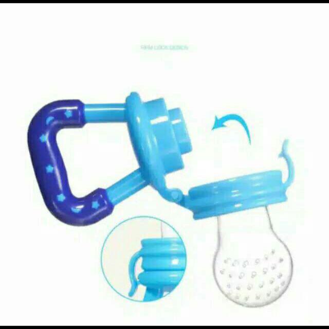 Empeng Buah Dot Buah Gigitan Bayi Food Feeder-Biru