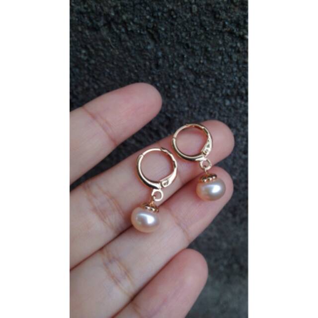 Anting anak mutiara lombok