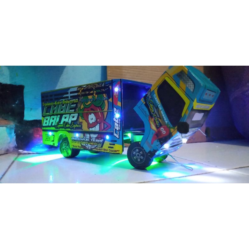 miniatur truk oleng jungkit cabe balap