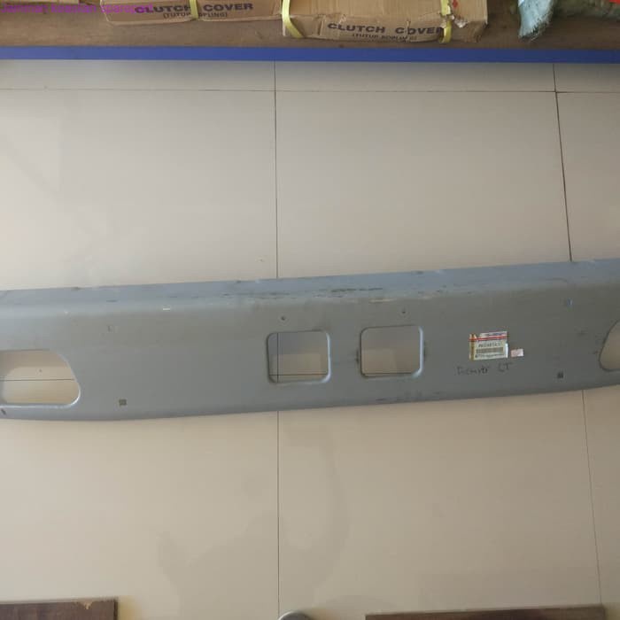 bemper mitsubishi canter colt diesel Original Mitsubishi MK548743