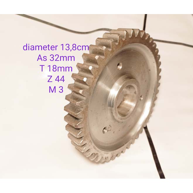 Pinion spur gear baja 13,8cm M3  Z44 As32mm