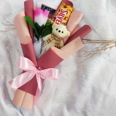 

Harga Murah BUKET COKLAT SILVERQUEEN / CADBURY / BUKET BUNGA WISUDA''