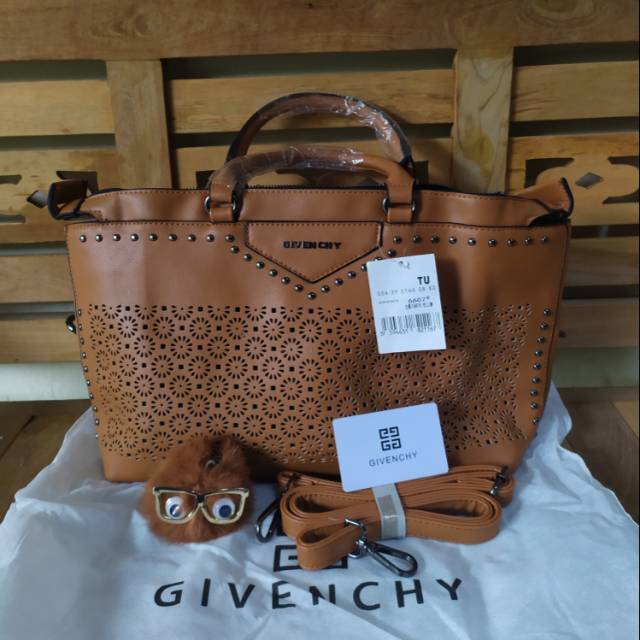 Tas givenchy mirror