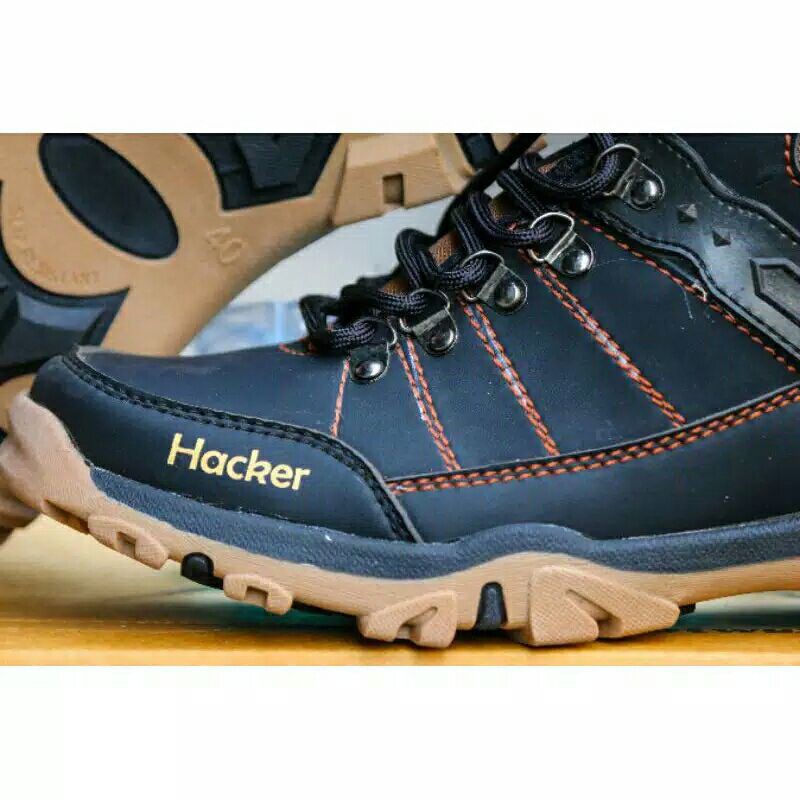 SEPATU GUNUNG HACKER SEPATU HIKING SEPATU HACKER SEPATU GUNUNG SEPATU PENDAKI BISA COD SEPATU MANJAT