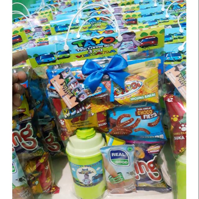 

Paket snack ultah/goodie bag ultah/bingkisan ultah