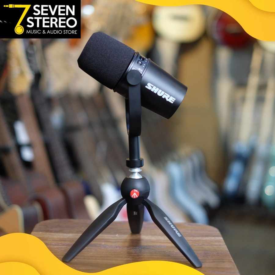 Shure MV-7 MV7 Kit Podcast Recording Mic Microphone With Stand