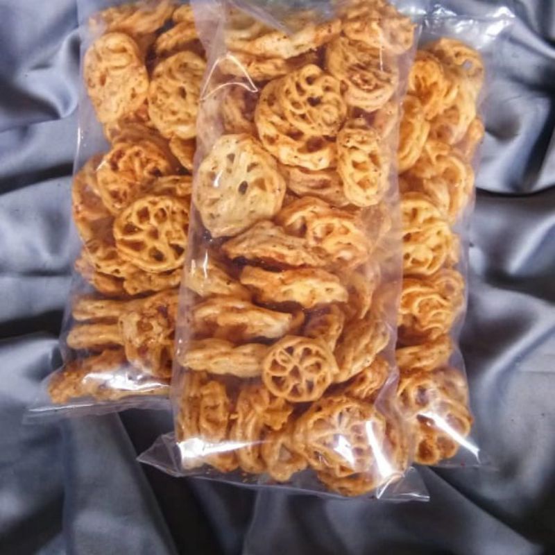 

krupuk seblak kriwil pedas gila 250 gram