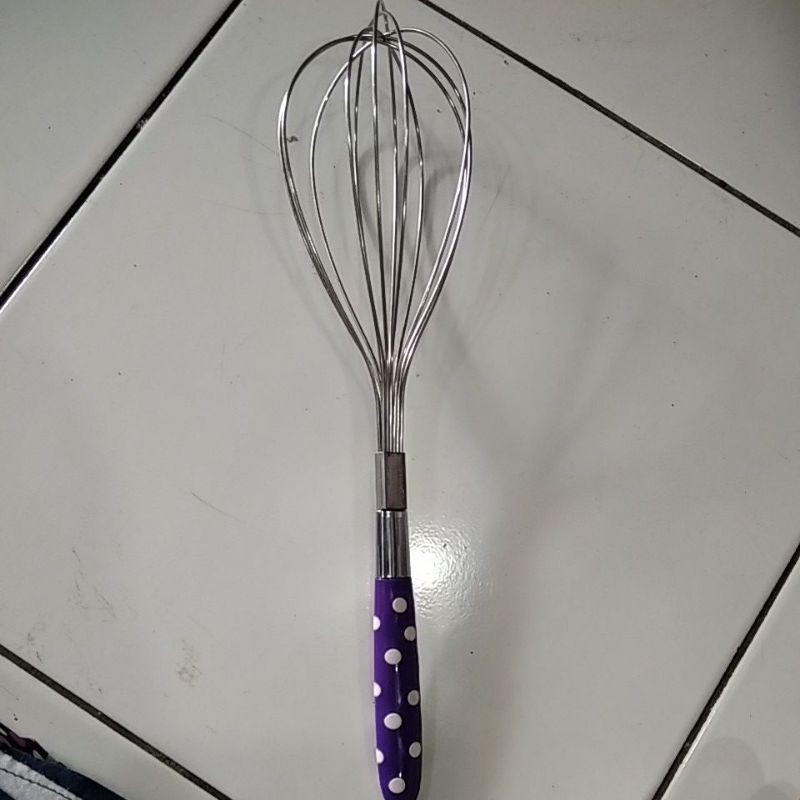 pengocok telur