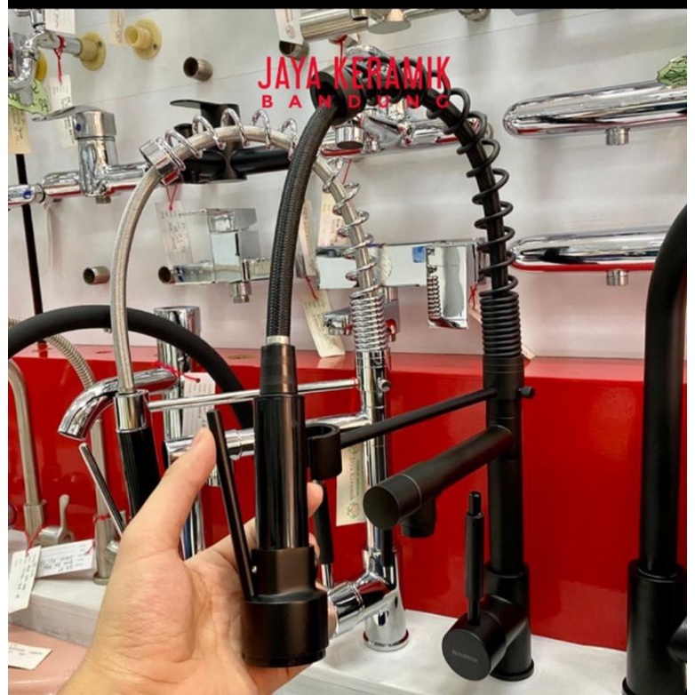 KRAN DAPUR/KRAN SINK PANAS DINGIN/KRAN DAPUR FLEXIBLE TARIK/HITAM