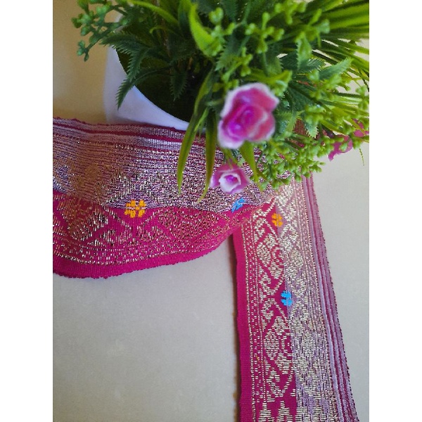 Kain Tenun Selendang Songket Sidemen Bali