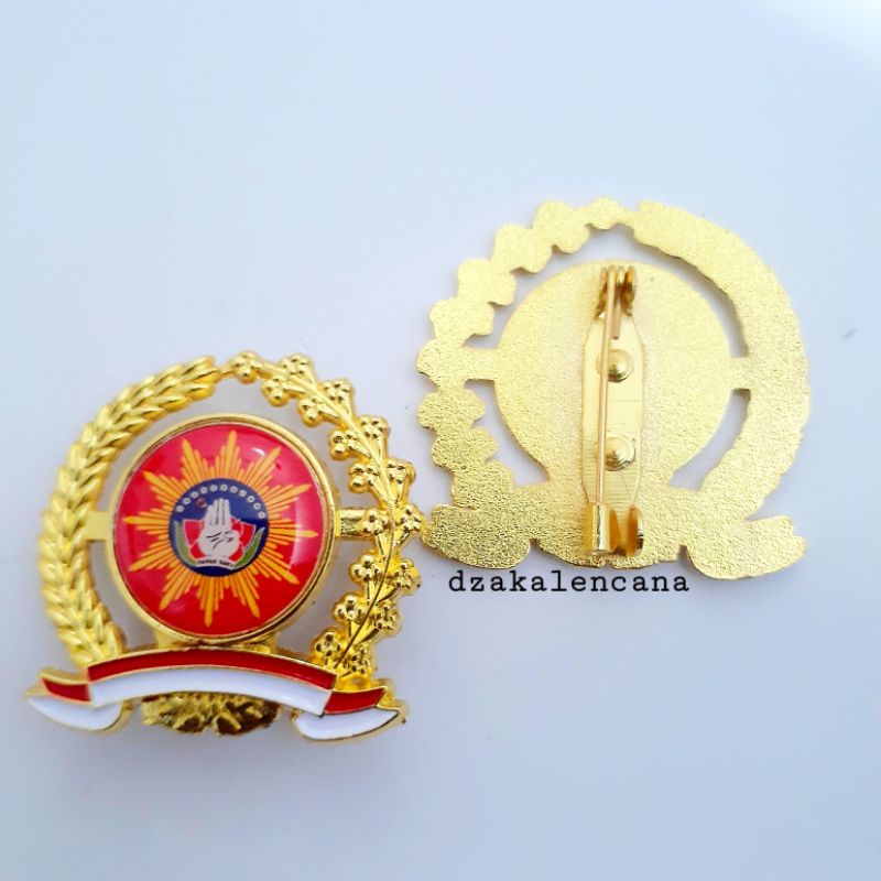 Pin Tapak Suci ~ Lencana Tapak Suci