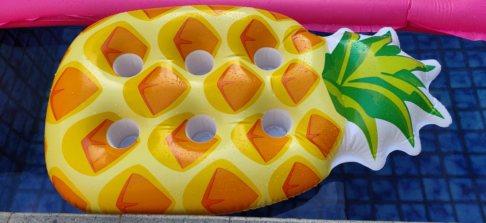 Intex Pineapple Cup Holder 57505