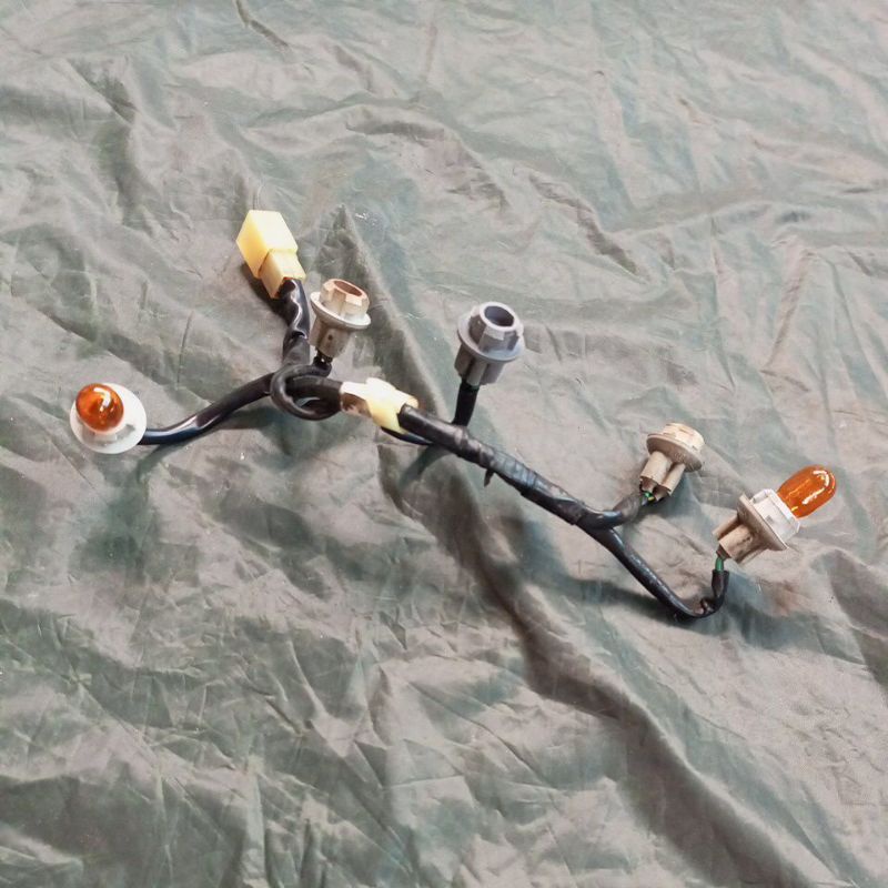 piting soket socket lampu belakang vario 125 vario 150 led old 2015 2026 2017 2018 awal ORIGINAL