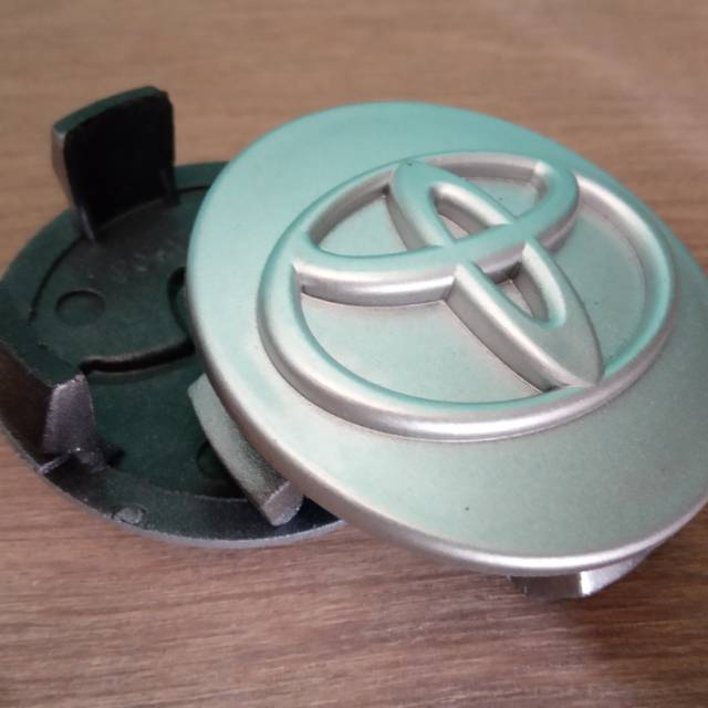 Dop center caps velg racing oem Toyota Innova / Alphard / vellfire