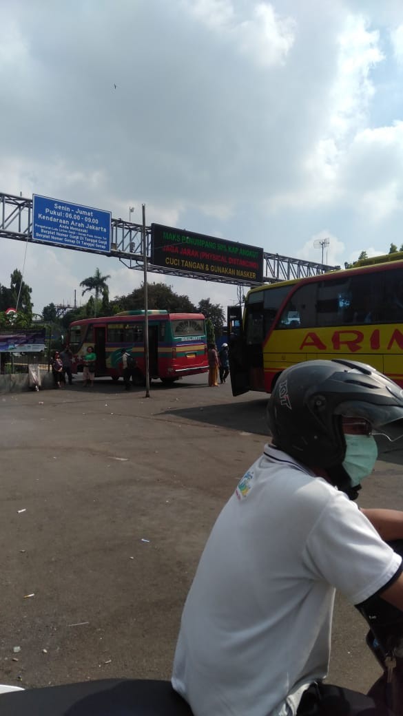 Kemeja Anak Batik / Polos (hanya Untuk Anak)
