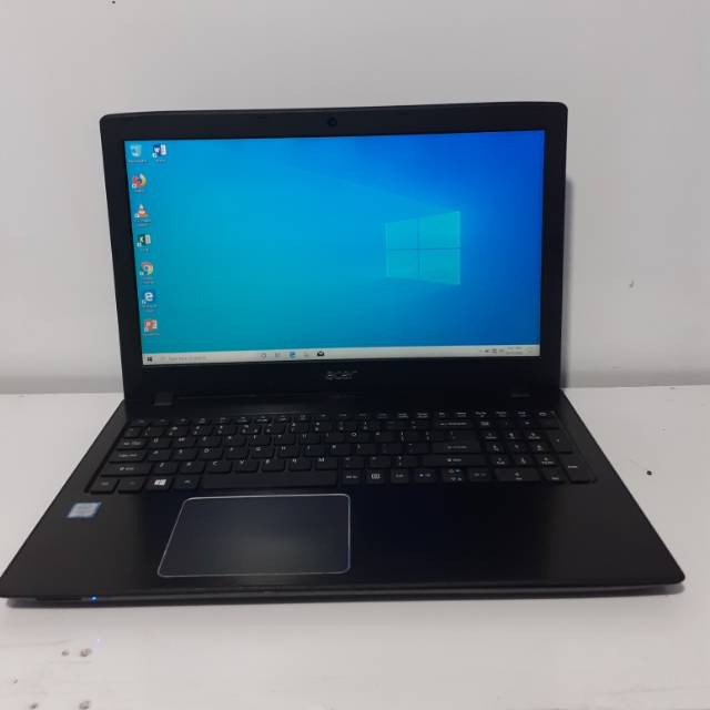 ACER E5-475 Core i3-6006U Ram4GB HDD500GB 15" Second