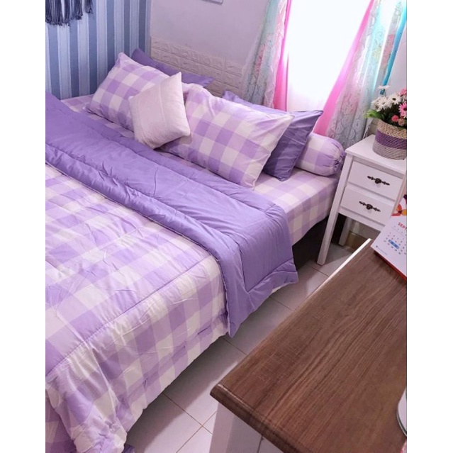 Sprei 180x200 | 160x200 | 140x200 | Sprei Homemade | Sprei Anti geser Motif emily ungu