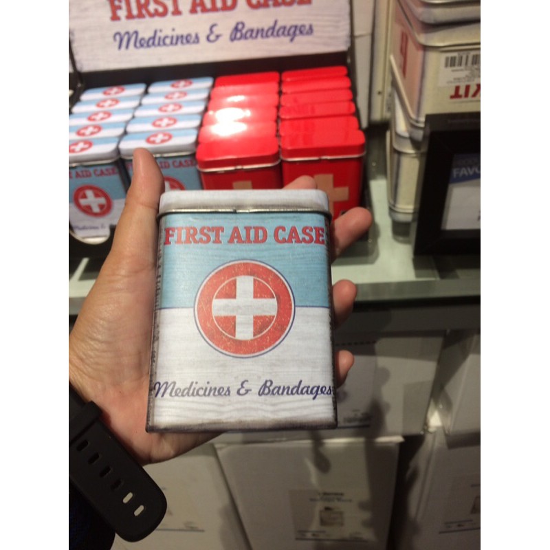first Aid box informa