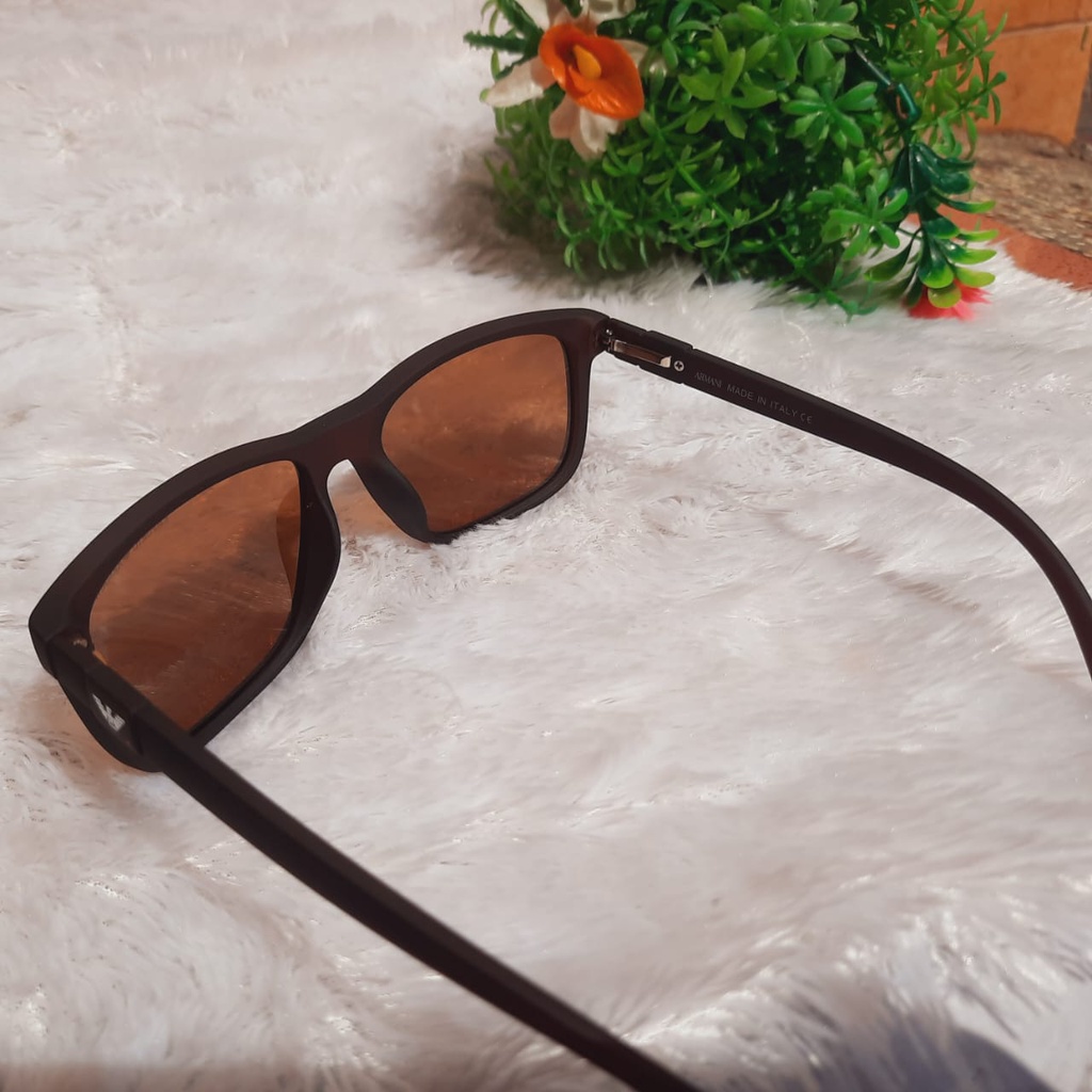 KACAMATA FASHION COWOK POLARIZED KACAMATA HITAM