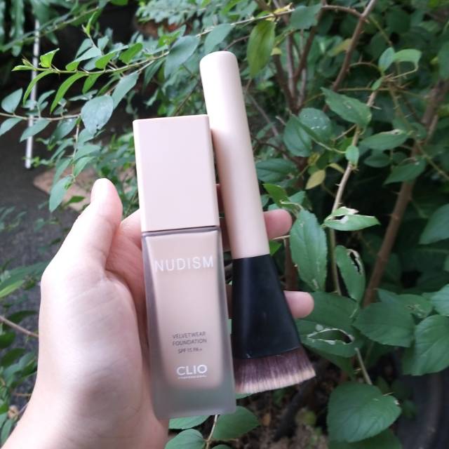 Clio Nudism Velvetwear Foundation