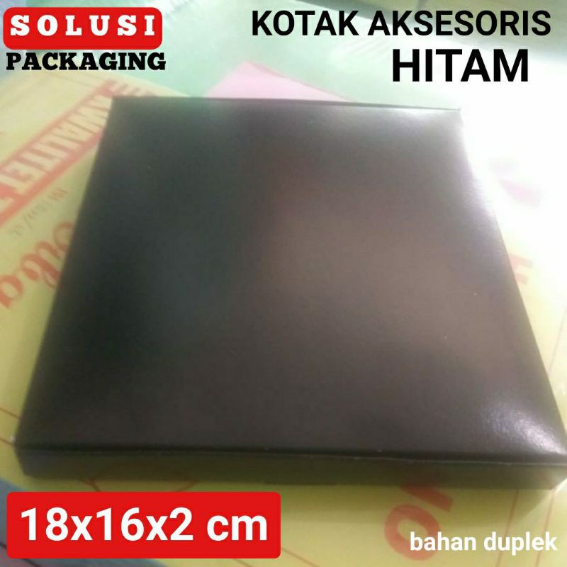 

10 pcs KOTAK HITAM 18x16x2cm KARDUS POLOS KARTON BOX HAMPERS DUS KAOS BAJU