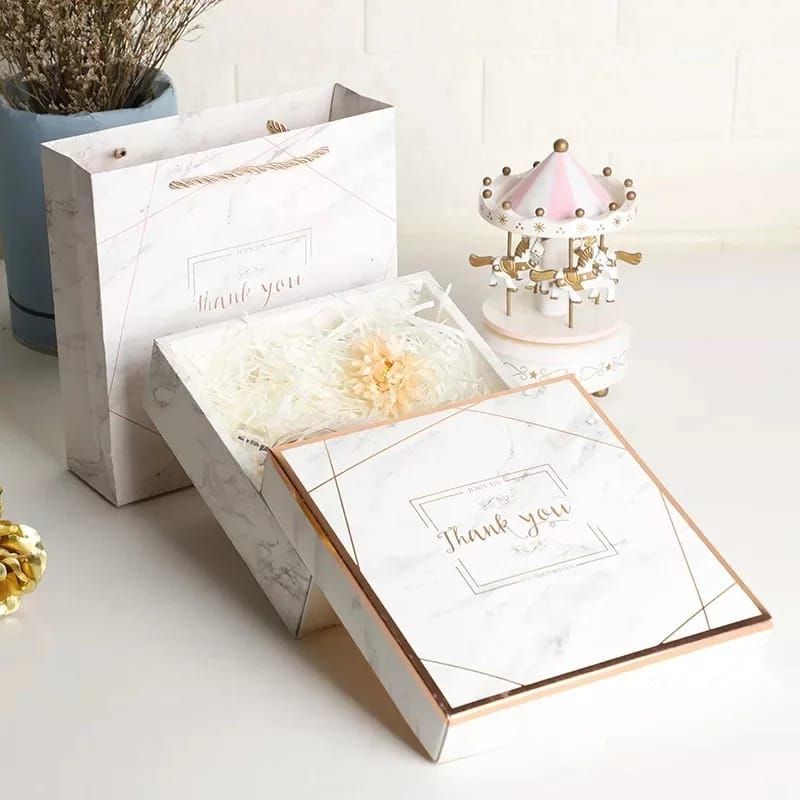 

(GB65) Kotak Gift Box Marble Dengan Paperbag