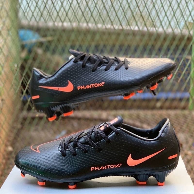 Sepatu Bola Nike Phantom GT Academy Black Orange