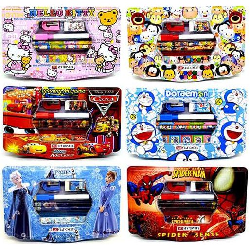 

PROMO Alat tulis set / tempat pensil kaleng / souvenir / peralatan sekolah DR421
