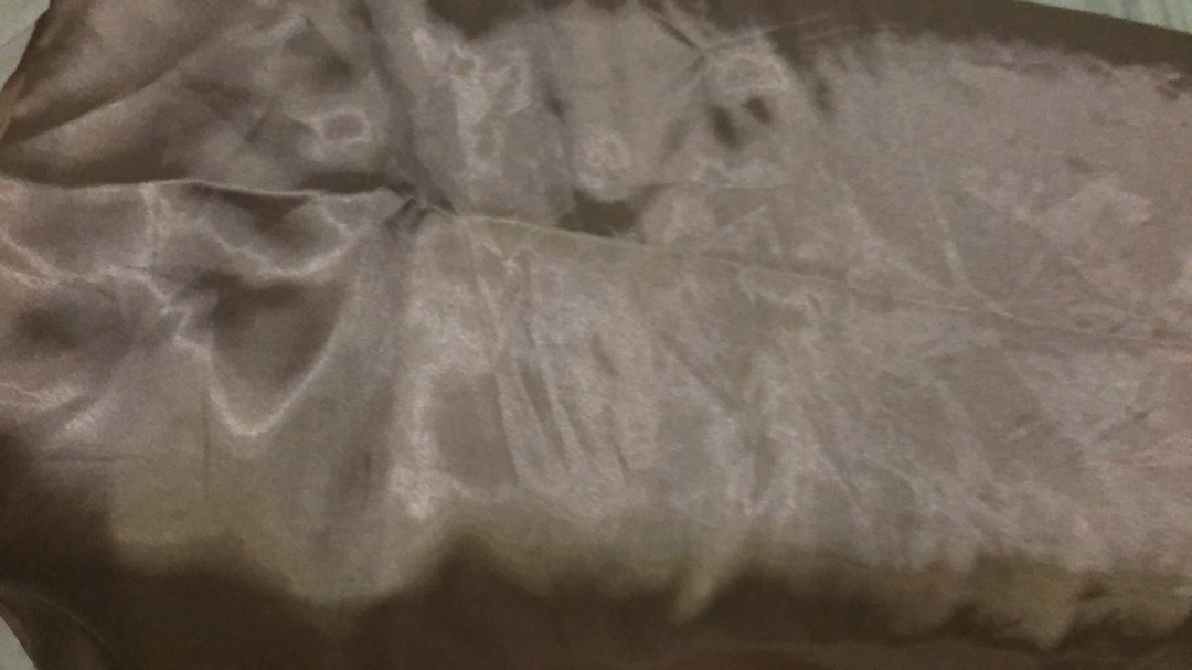 Sarung Bantal Satin / Satin Pillowcase