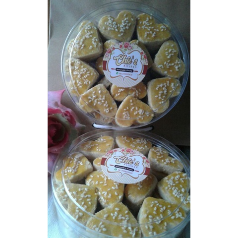 

Kue Kacang (kucang)