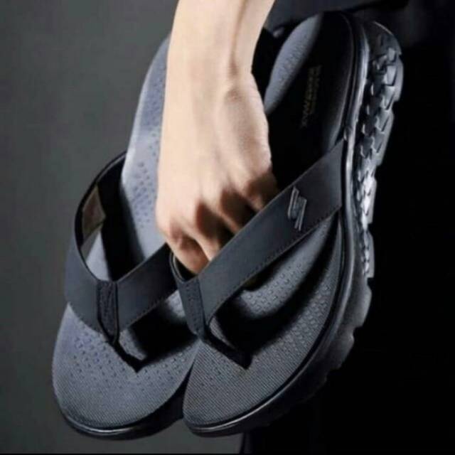 Sandal skechers/skechers jepit priaKulit