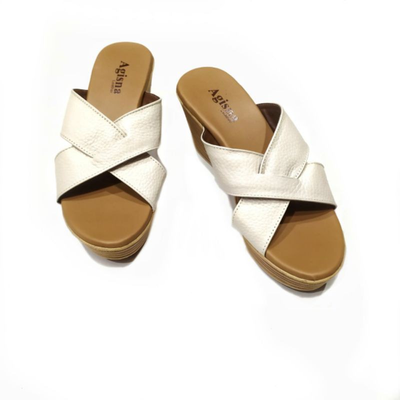 Wedges Kulit Wanita