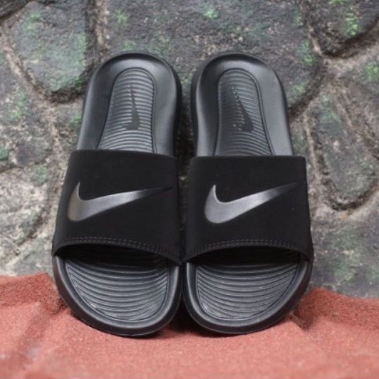 Sandal Selop Pria Nike Benassi Victory Full Black (100% Original)