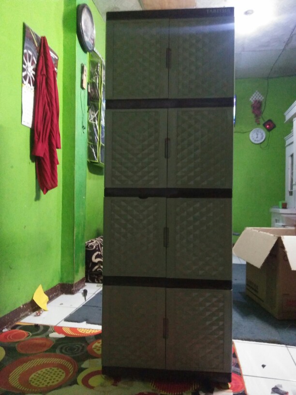 Lemari Plastik Lemari Pakaian Polos 4 Susun Promo Diskon Gede Termurah!!