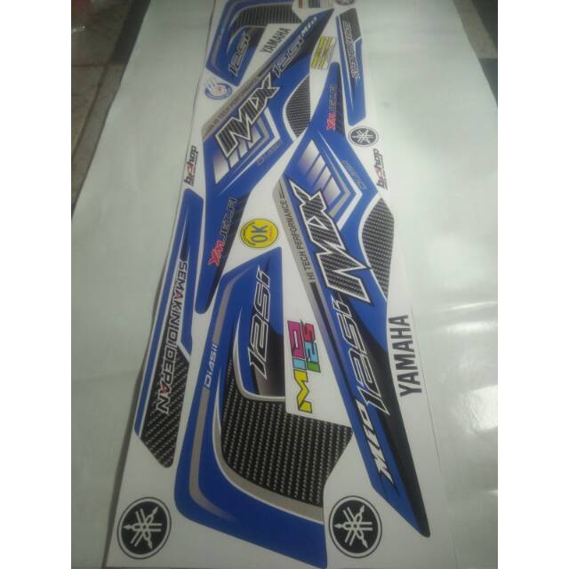 Sticker striping grafis biru carbon yamaha mio M3