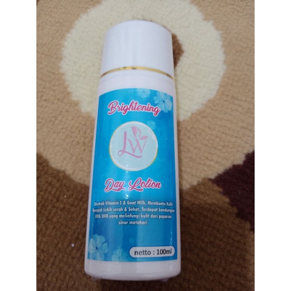 Lw whitening day lotion