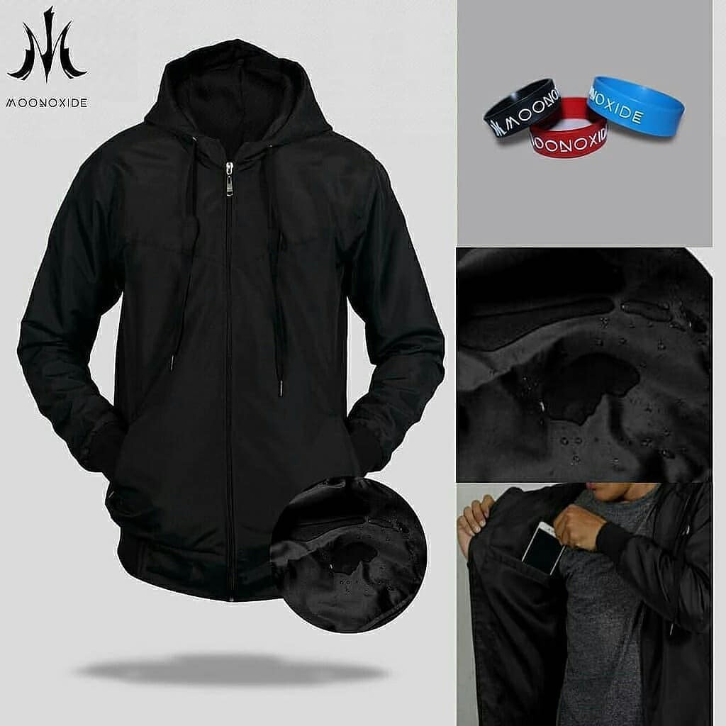 JAKET HARRINGTON HOODIE BISA DILEPAS