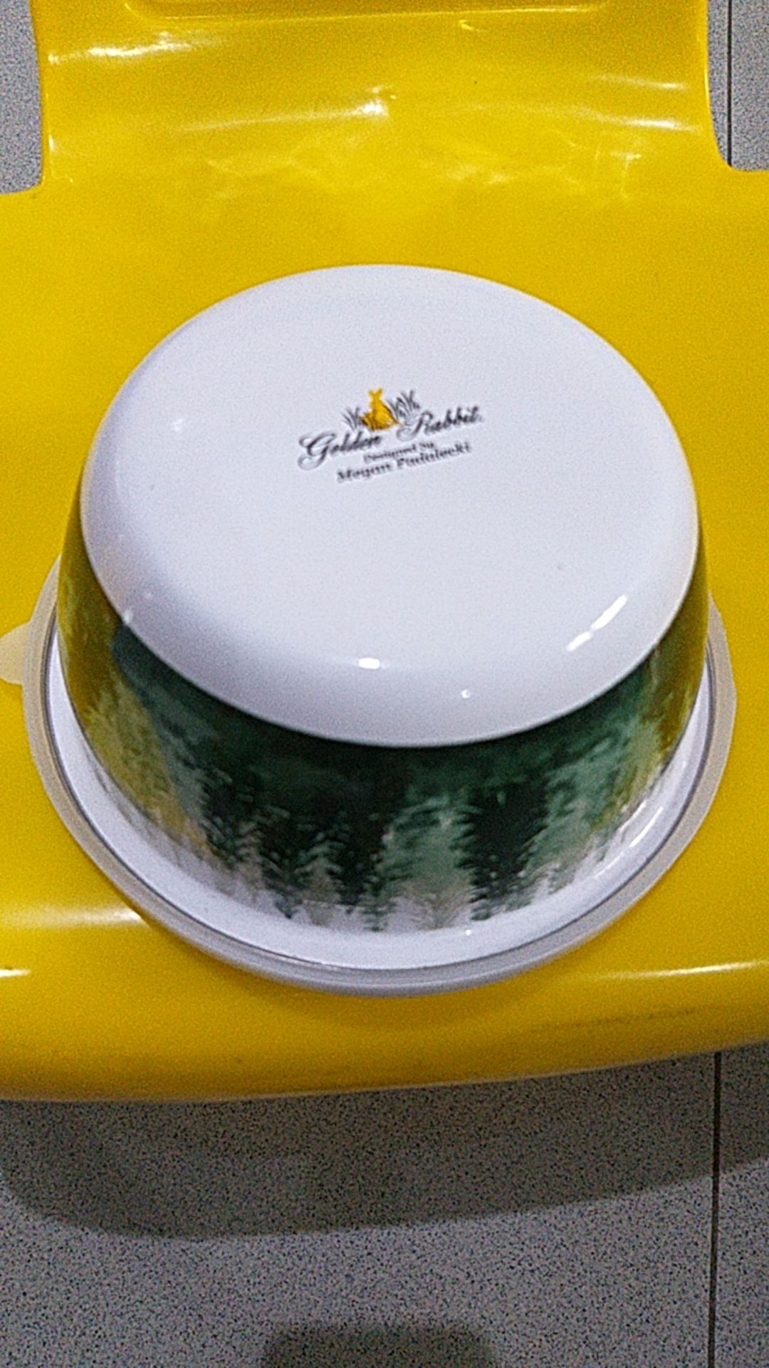 Fancy Bowl Enamel 14cm+tutup Plastik